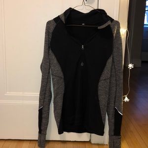 Lulu lemon half zip!!!